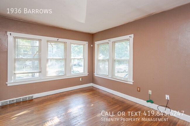 Foto del edificio - 1936 Barrows St