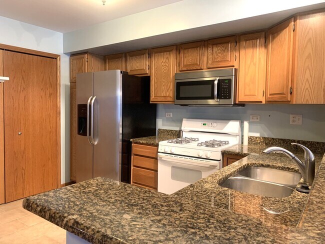 Foto del edificio - 240 Mansfield Way