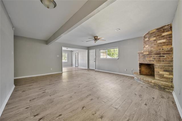 Foto del edificio - 10071 Woodhollow Dr