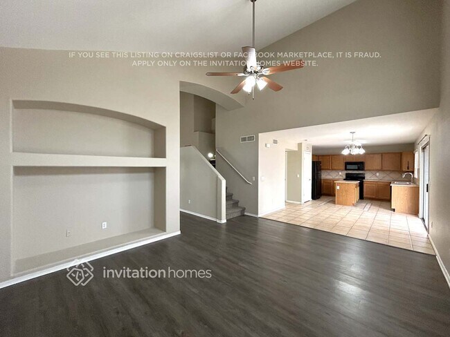 Foto del edificio - 3909 N 103rd Dr