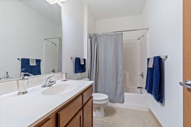 Interior Photo - Cloud on Fifth