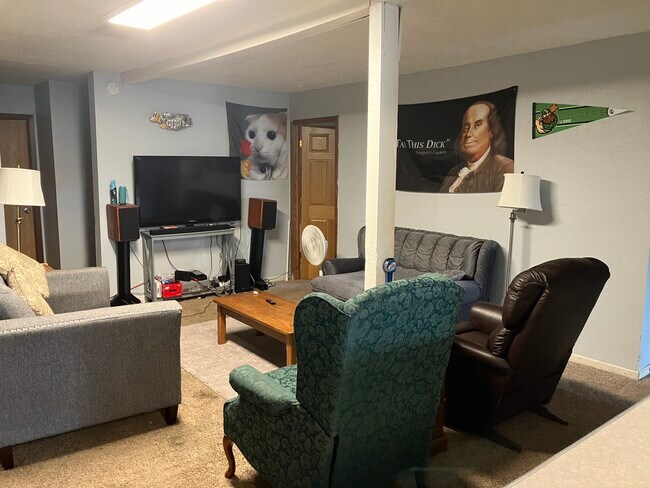 Foto del edificio - 1208 State St