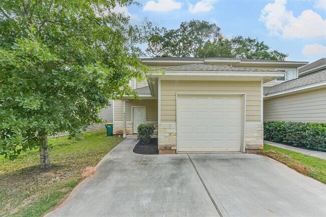 Foto del edificio - 914 Shady Ln