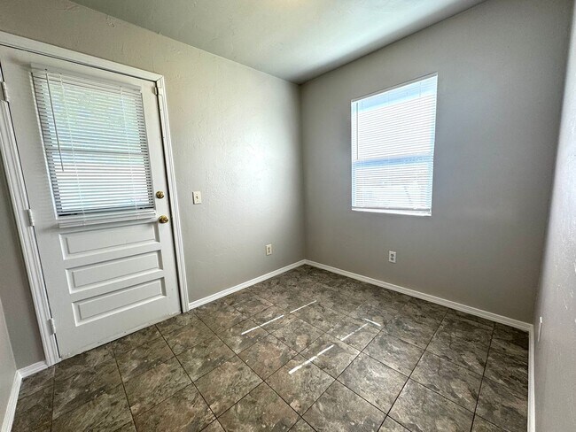 Foto del edificio - Cozy 3 Bedroom 1 bathroom home in Sapulpa! Pet Friendly