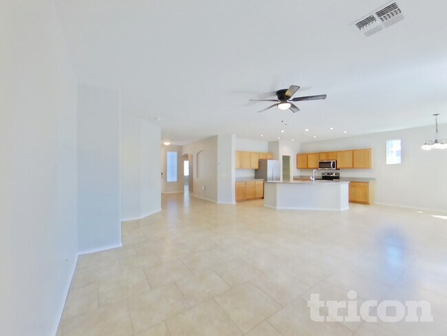 Foto del edificio - 43207 Lindgren Dr