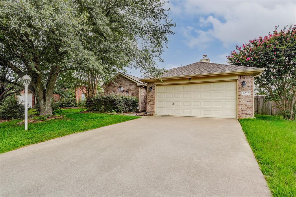 Foto principal - 22915 Sebastian Dr