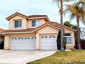 Building Photo - 3020 Pembroke Cir