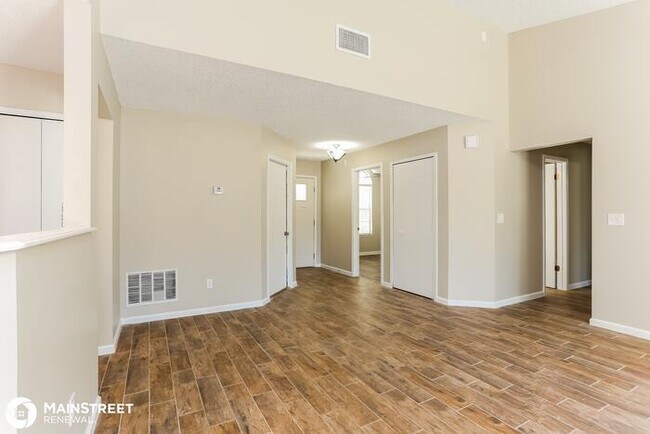 Building Photo - 12101 CANCUN DR, JACKSONVILLE, FL 32225
