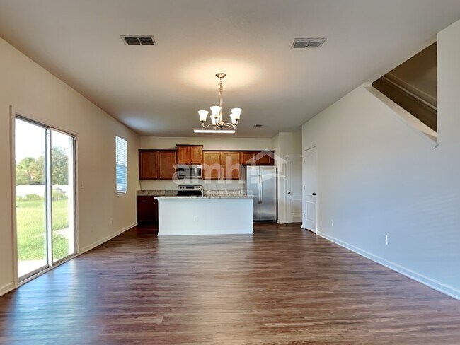 Foto del edificio - 7338 Cumbria Blvd