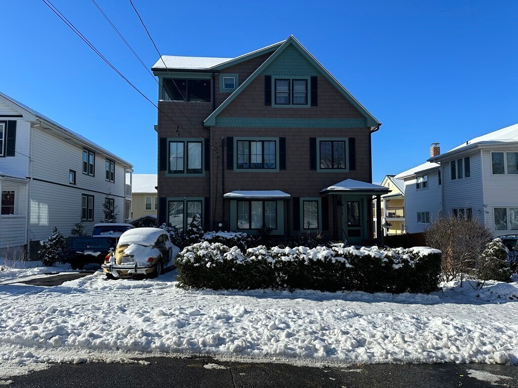 116 Warren St Unit 1, Medford, MA 02155 Condo for Rent in Medford, MA
