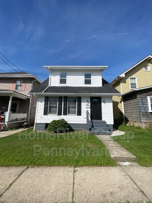 211 Center St, Springdale, PA 15144 House Rental in Springdale, PA