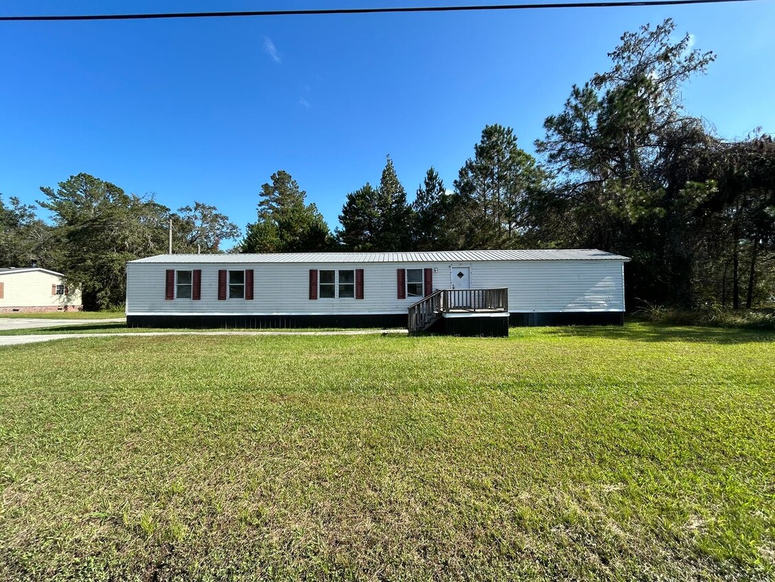 Primary Photo - Mobile Home For Rent