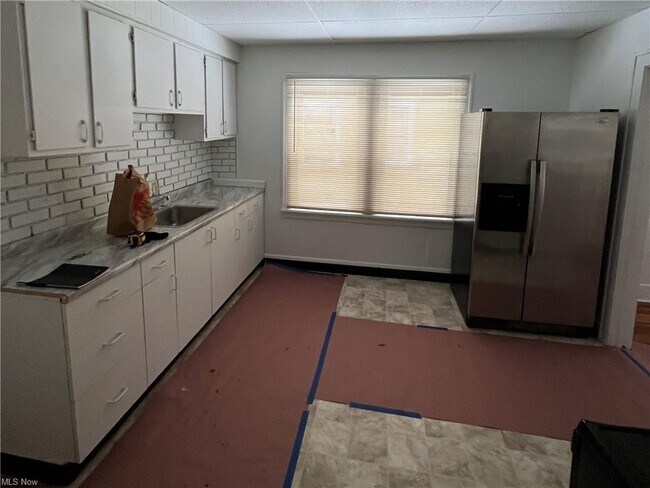 Foto del edificio - 719 E 162nd St