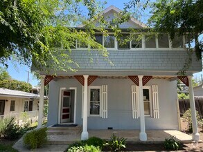 Building Photo - 1025 S Victoria Ave