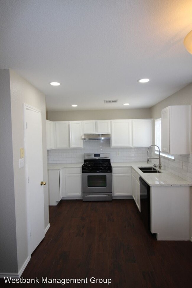 Building Photo - 3 br, 2 bath House - 1709 Greening Way