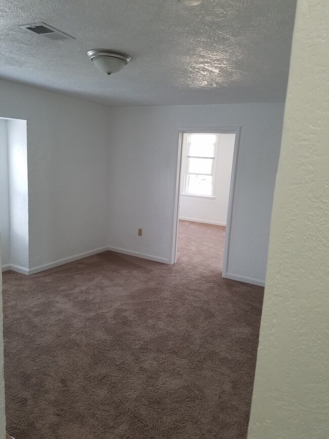 Living Room Pic 1 - 2 California Ave