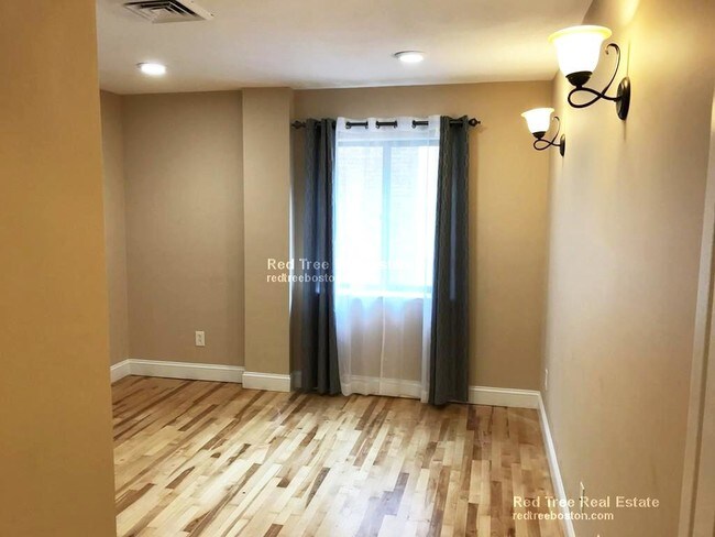 Foto del edificio - 276 Chestnut Hill Ave