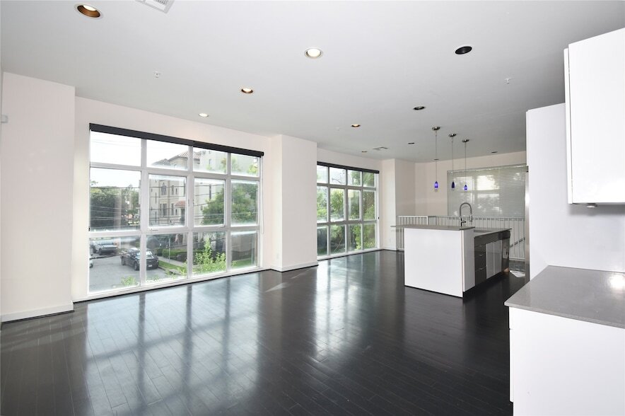 Foto principal - 207 Pierce St