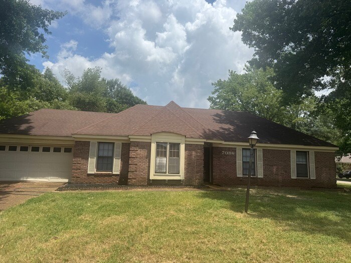 Foto principal - 7086 Cobblestone Dr