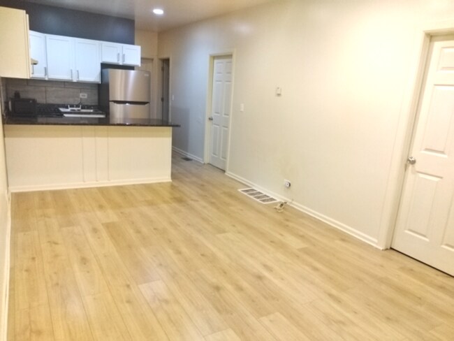 Foto del edificio - 11532 S Yale Ave