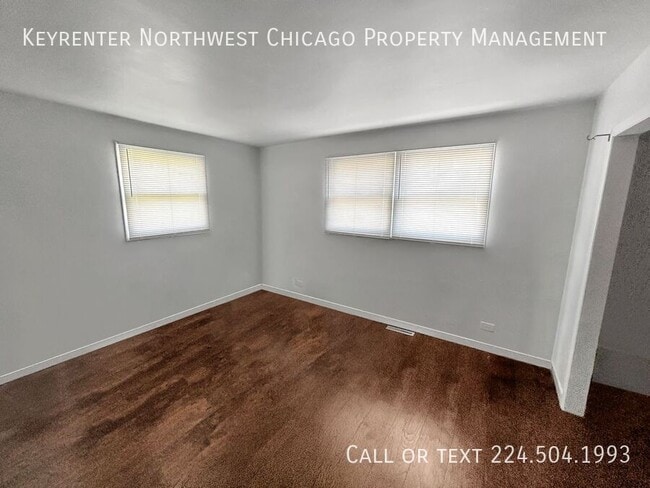 Building Photo - 912 W Oakwood Dr