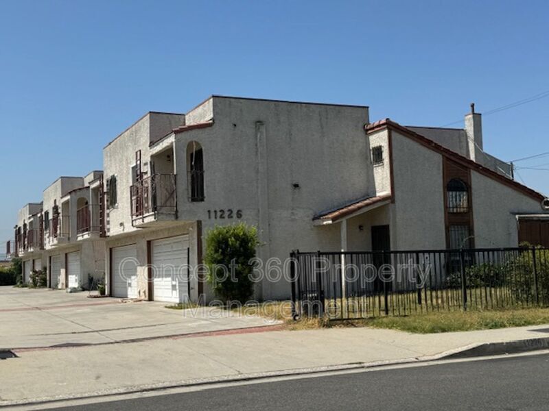 11226 Elliott Ave Unit E, El Monte, CA 91733 Condo for Rent in El