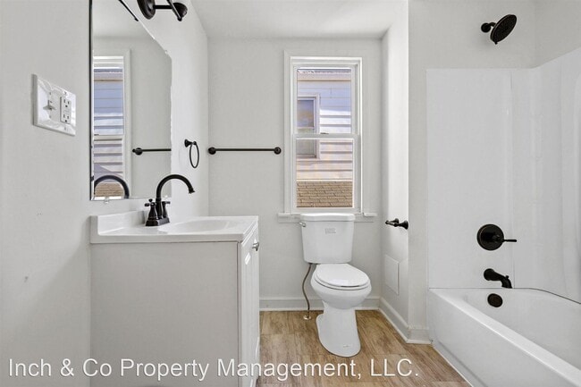 Building Photo - 4 br, 1.5 bath House - 22 S Harrisburg St