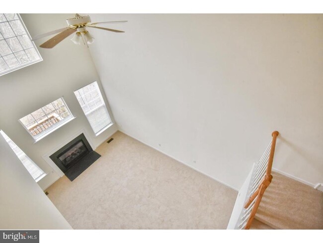 Building Photo - 139 Birchwood Dr