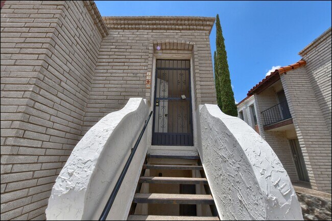 Foto del edificio - Available now!