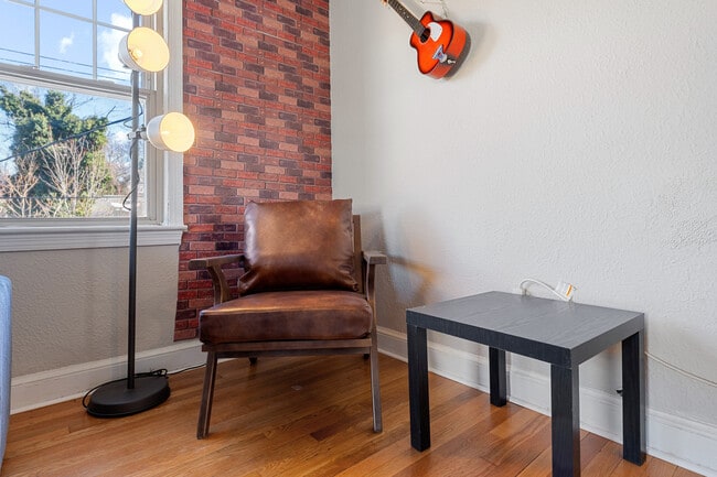 Foto del edificio - 1707 29th St SE