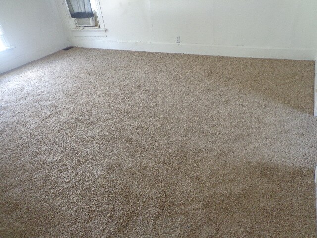 Sala de estar - 80 McMillen Ave