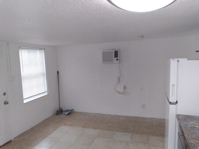 Foto del edificio - 3801 58th Ave N