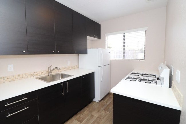 Foto del edificio - Studio in Mission Beach with PARKING