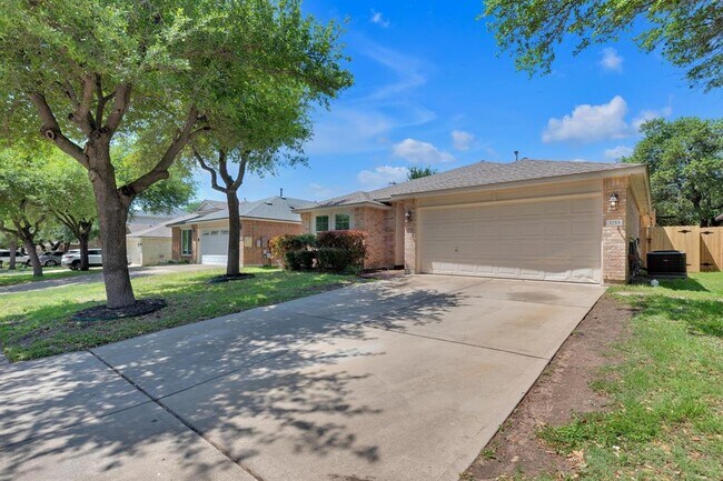 Foto del edificio - 3755 Castle Rock Dr