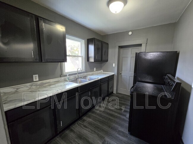 Foto del edificio - 709 Kern St