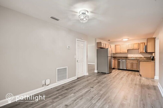 Building Photo - 2044 SW 12th Ct