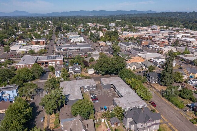 Foto del edificio - 205 6th Ave SW