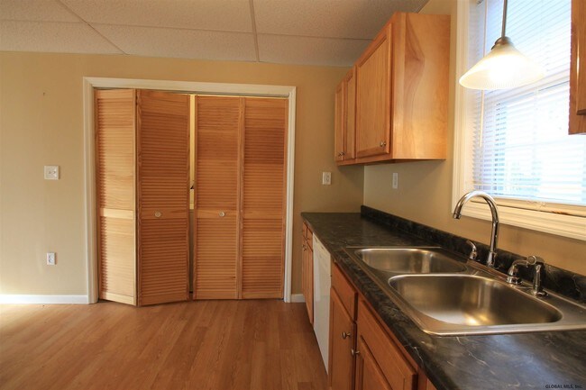 Foto del edificio - 42 Crane St