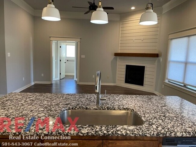 Foto del edificio - Sorry No Smoking and No Pets Permitted