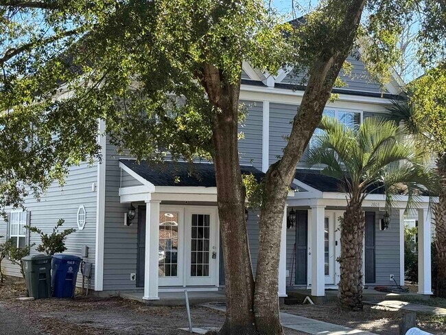 Foto del edificio - 2803 Hilton Dr