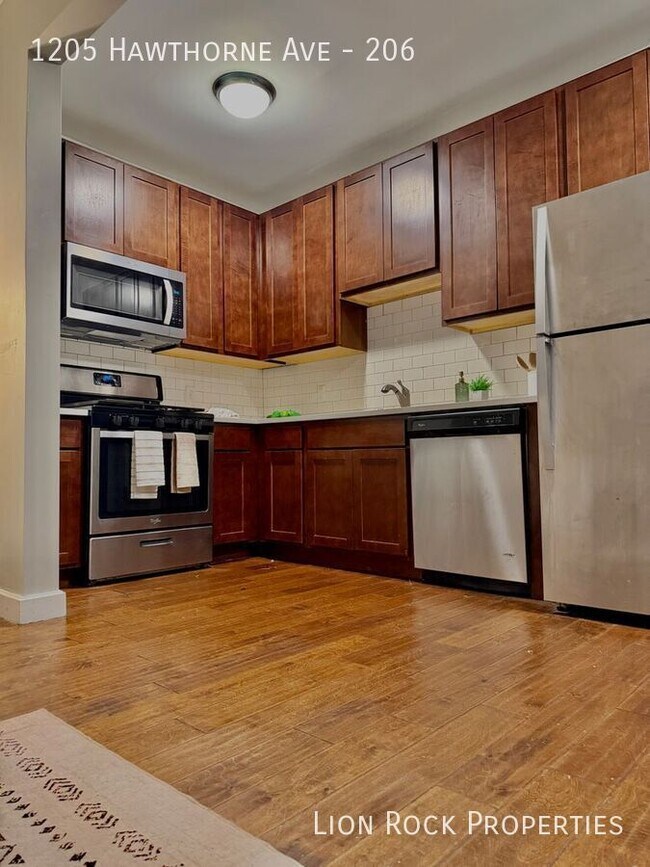 Foto del edificio - 1205 Hawthorne Ave