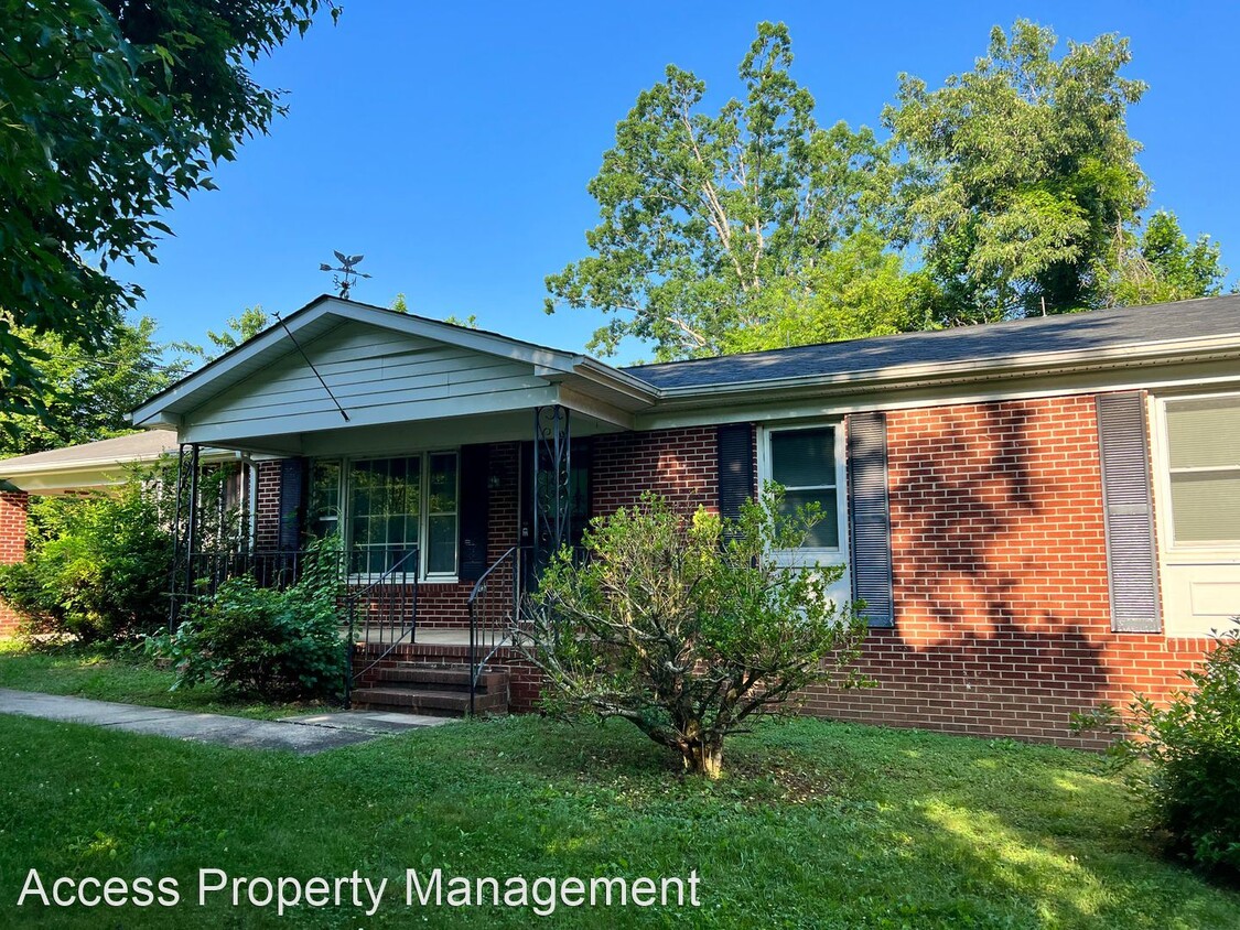 Primary Photo - 3 br, 1 bath House - 1787 McCune Road