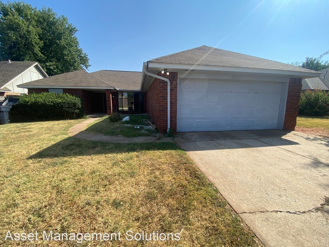 Primary Photo - 3 br, 2 bath House - 8512 SW 36th St.