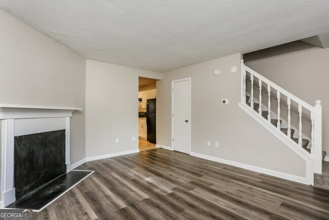 Foto del edificio - 1699 Winchester Way SE