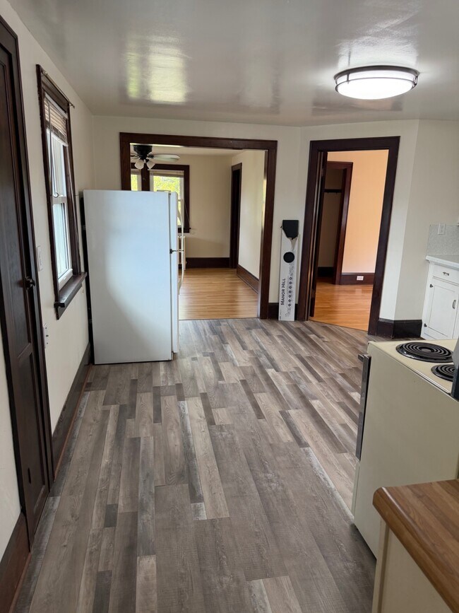 Foto del edificio - 515 N Dewey St