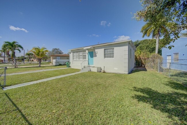 Foto del edificio - 1471 NW 93rd St