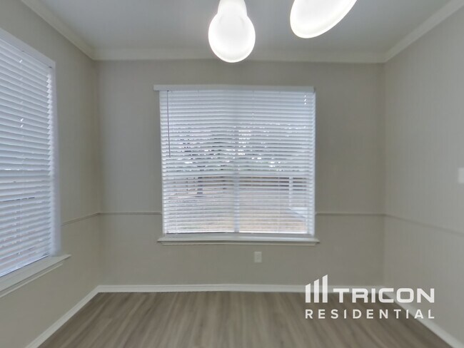 Foto del edificio - 1308 Shady Grove Path