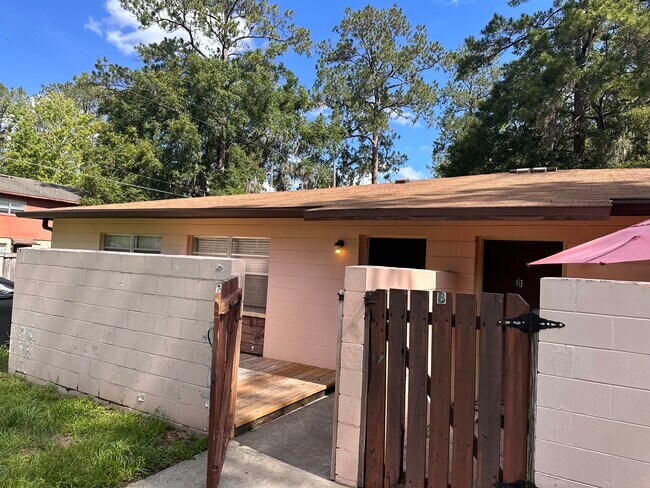 Foto del edificio - 3700 SW 29th Terrace