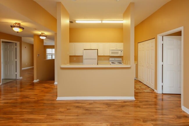 Foto del edificio - 15207 Harbour Vista Cir