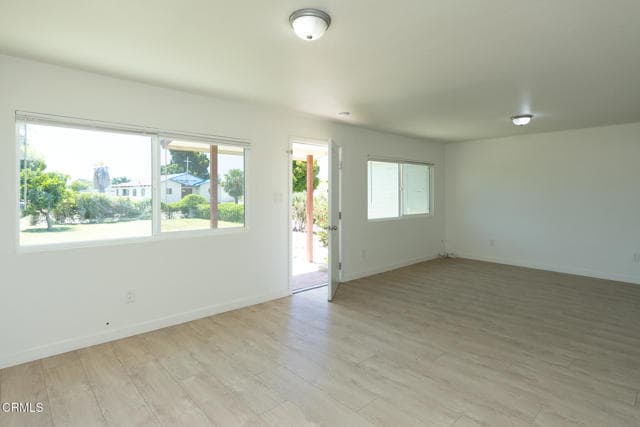 Foto del edificio - 239 E Collins St